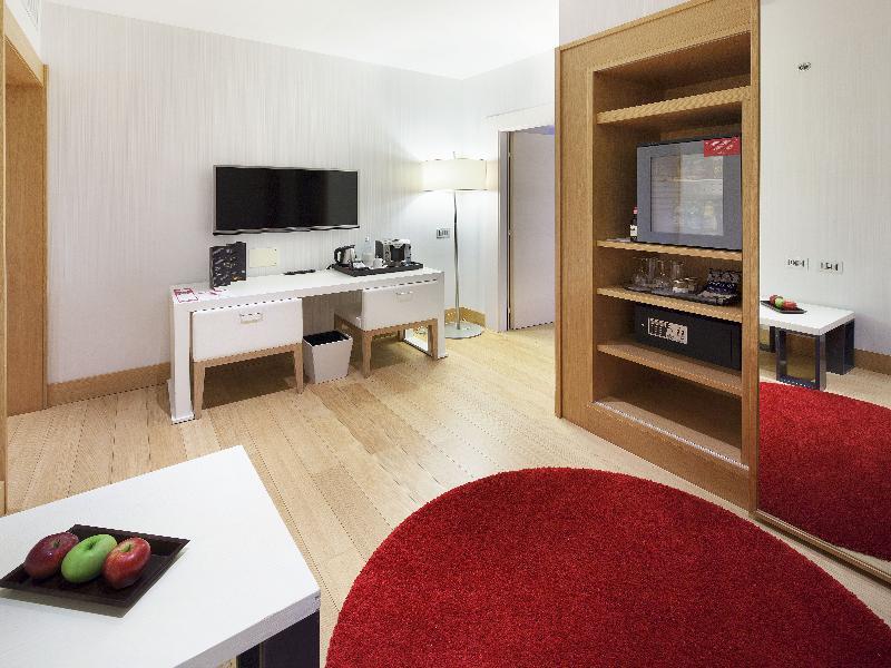Отель Nh Collection Roma Vittorio Veneto Экстерьер фото
